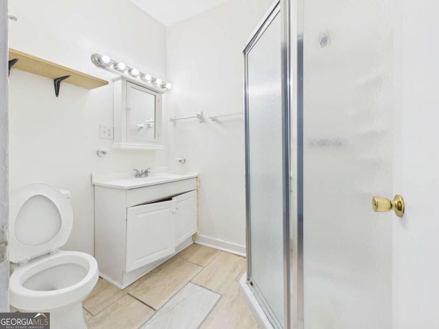 211 W 59Th Street, Savannah, GA 31405