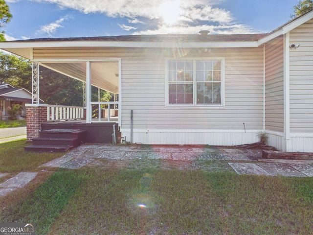 211 W 59Th Street, Savannah, GA 31405