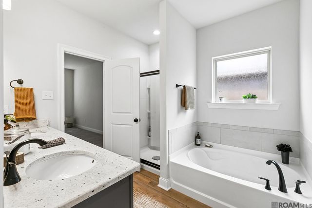 38408 Parliament Dr, Prairieville, LA 70769