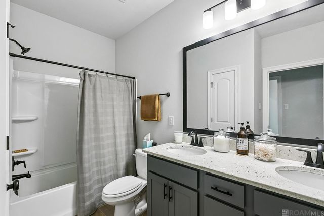 38408 Parliament Dr, Prairieville, LA 70769