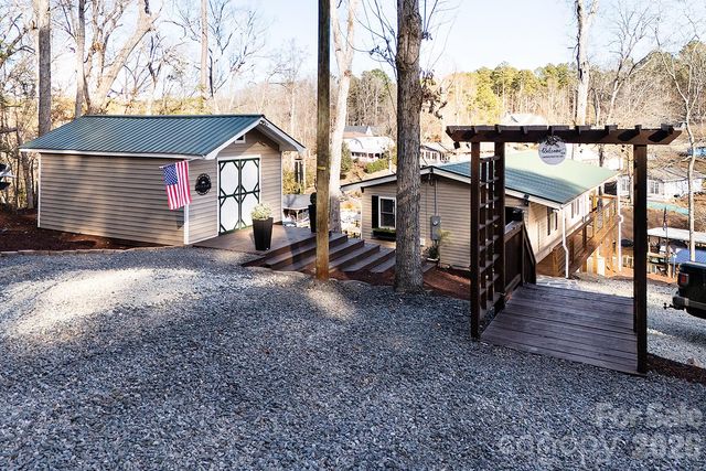 512 Deerfield Road, Mount Gilead, NC 27306