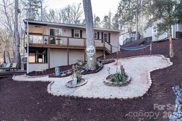 512 Deerfield Road, Mount Gilead, NC 27306