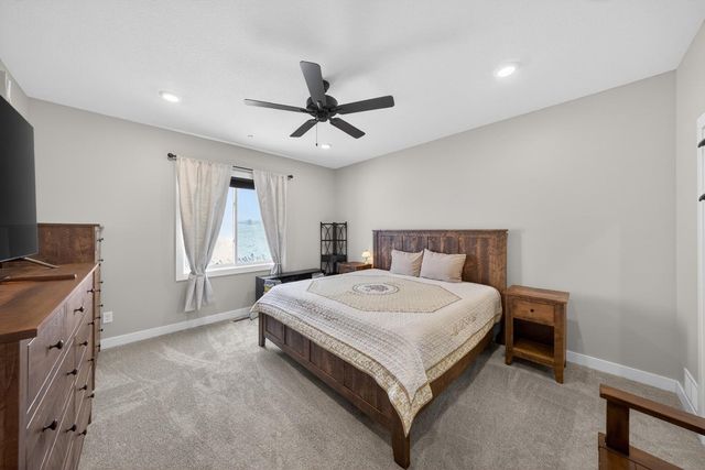 698 Shardlow Place NE, Byron, MN 55920