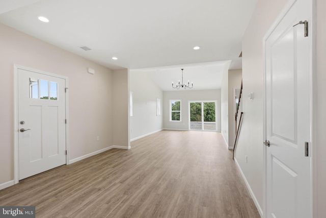 26 WATER LEAF RD, Lancaster, PA 17603