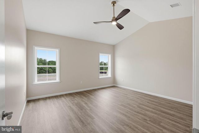 26 WATER LEAF RD, Lancaster, PA 17603