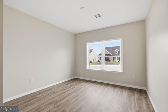 26 WATER LEAF RD, Lancaster, PA 17603