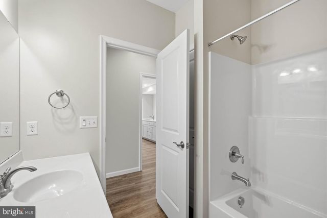 26 WATER LEAF RD, Lancaster, PA 17603