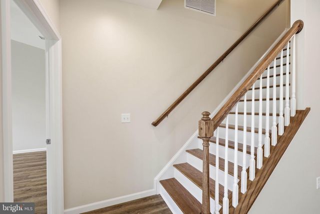 26 WATER LEAF RD, Lancaster, PA 17603