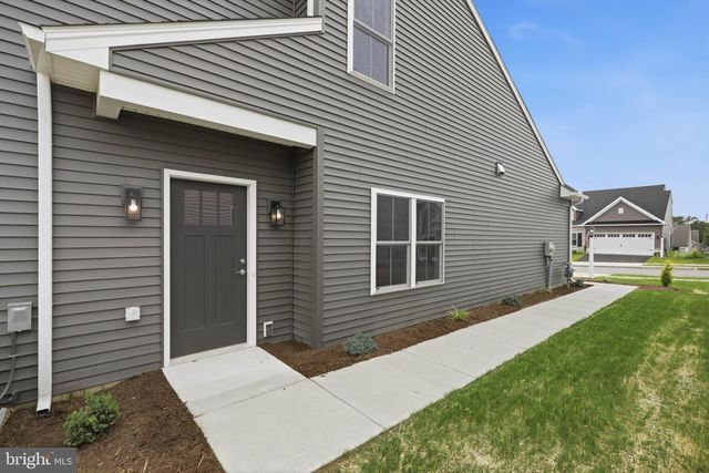 26 WATER LEAF RD, Lancaster, PA 17603