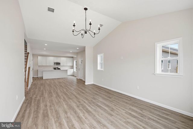 26 WATER LEAF RD, Lancaster, PA 17603