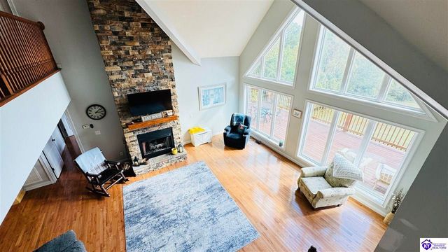 265 Camp Green Shores, Mcdaniels, KY 40152