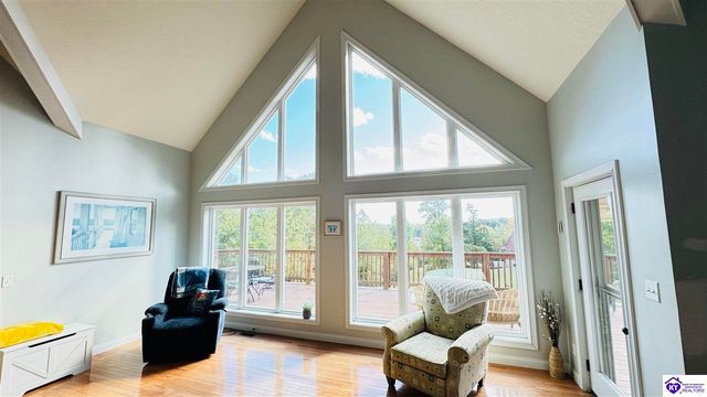 265 Camp Green Shores, Mcdaniels, KY 40152