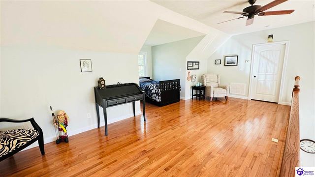 265 Camp Green Shores, Mcdaniels, KY 40152