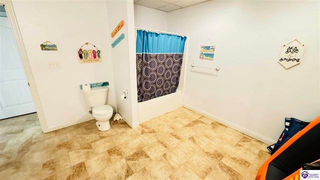 265 Camp Green Shores, Mcdaniels, KY 40152