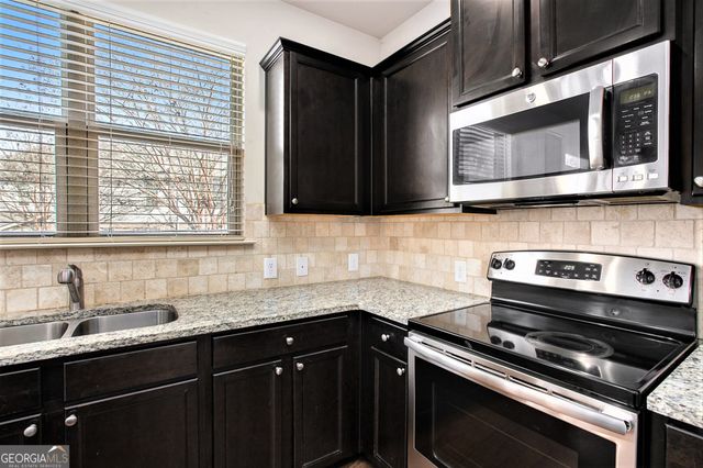 2426 Bellyard Drive, Buford, GA 30519