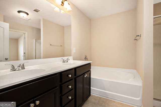 2426 Bellyard Drive, Buford, GA 30519