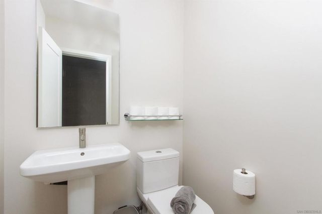 3045 Keats Street, San Diego, CA 92106