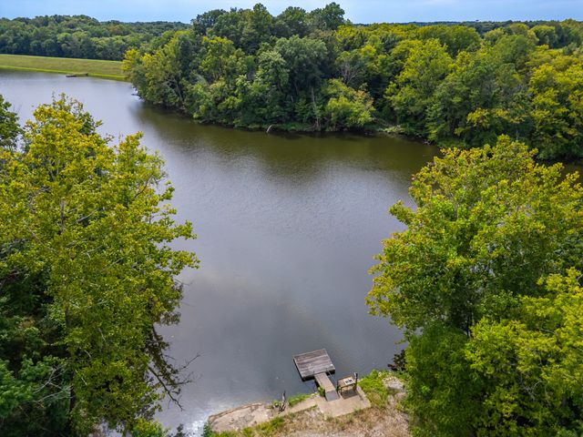 4550 Antioch Rd, Hopkinsville, KY 42240