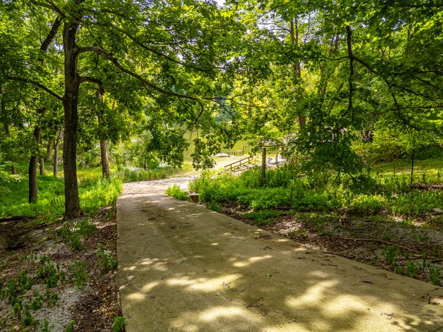 4550 Antioch Rd, Hopkinsville, KY 42240