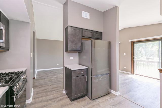 4135 193rd Street 268, Country Club Hills, IL 60478