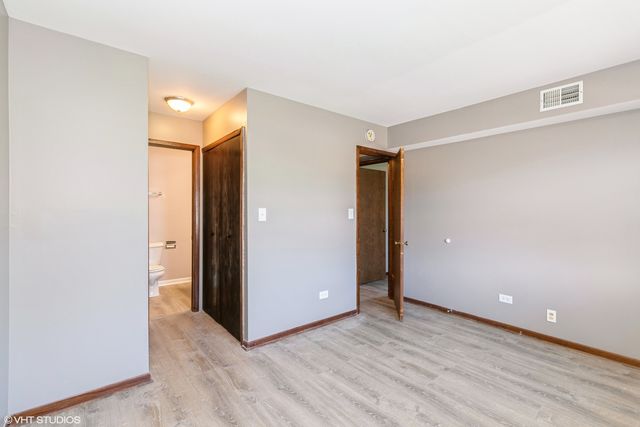 4135 193rd Street 268, Country Club Hills, IL 60478