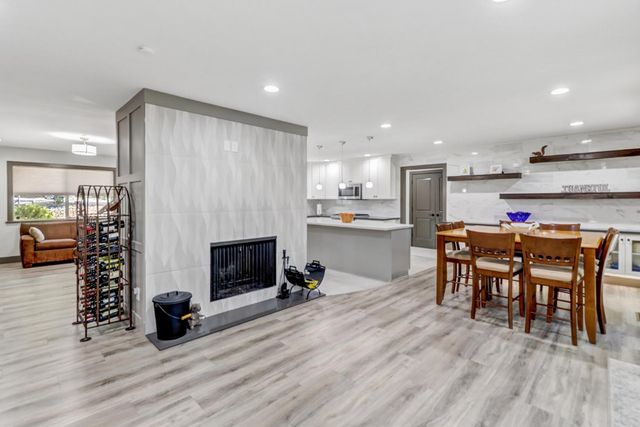 3751 Dell Rd, Carmichael, CA 95608