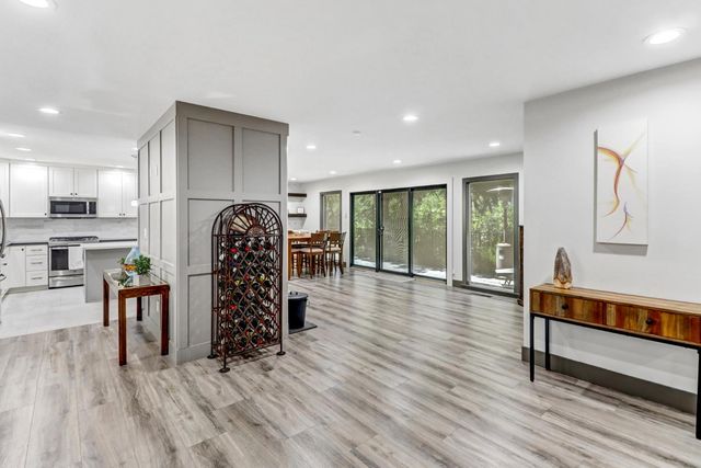3751 Dell Rd, Carmichael, CA 95608