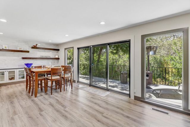 3751 Dell Rd, Carmichael, CA 95608