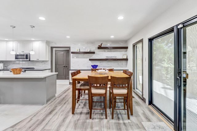 3751 Dell Rd, Carmichael, CA 95608