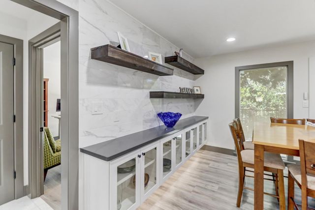 3751 Dell Rd, Carmichael, CA 95608