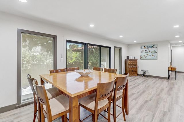 3751 Dell Rd, Carmichael, CA 95608
