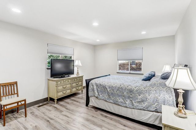 3751 Dell Rd, Carmichael, CA 95608
