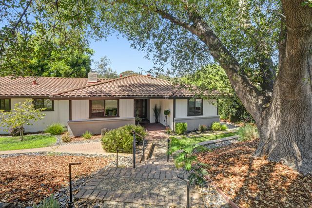 3751 Dell Rd, Carmichael, CA 95608