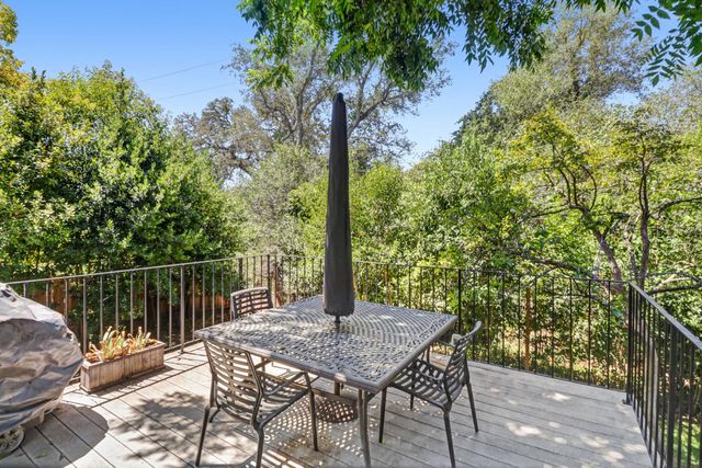 3751 Dell Rd, Carmichael, CA 95608
