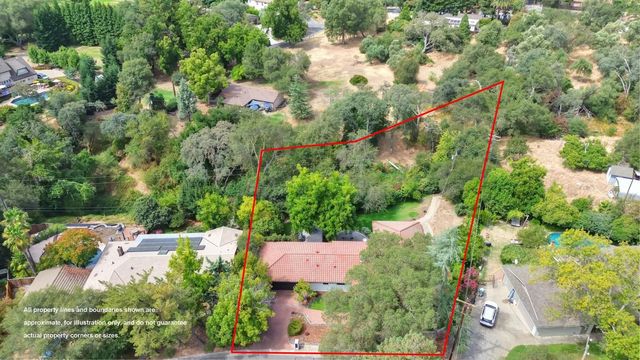 3751 Dell Rd, Carmichael, CA 95608