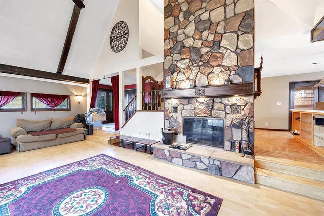 6871 GREGORY LANE, Sobieski, WI 54171