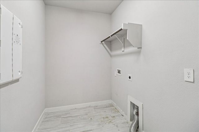 2130 Clear Water Way, Royse City, TX 75189