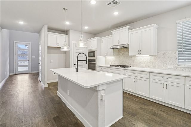 2130 Clear Water Way, Royse City, TX 75189