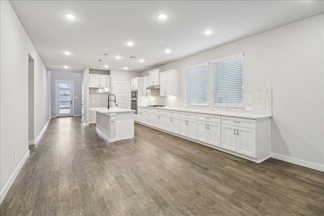 2130 Clear Water Way, Royse City, TX 75189