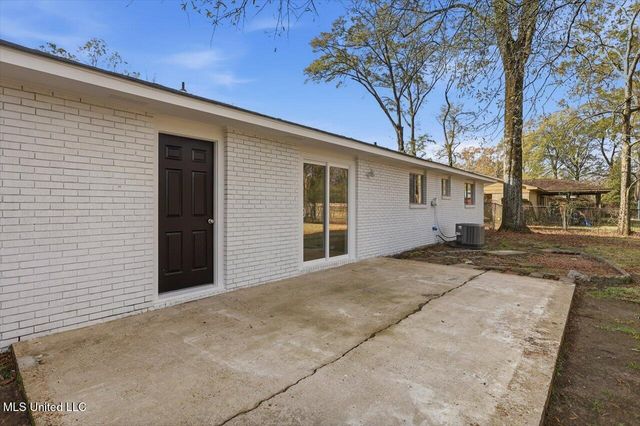 3340 Harle Street, Pearl, MS 39208