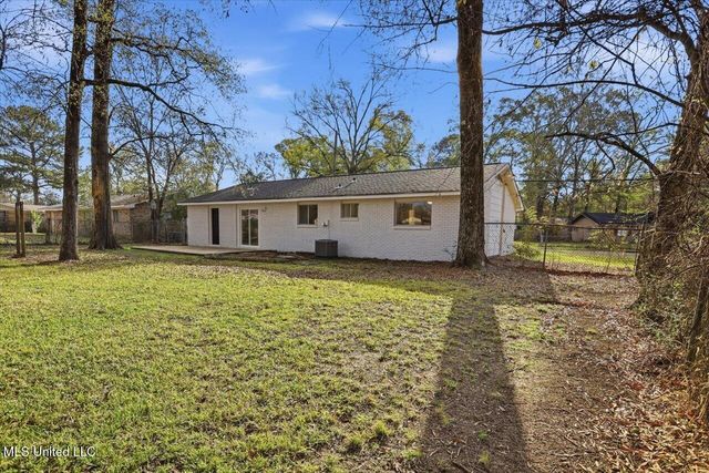 3340 Harle Street, Pearl, MS 39208