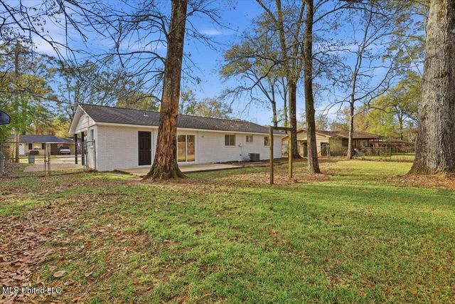 3340 Harle Street, Pearl, MS 39208