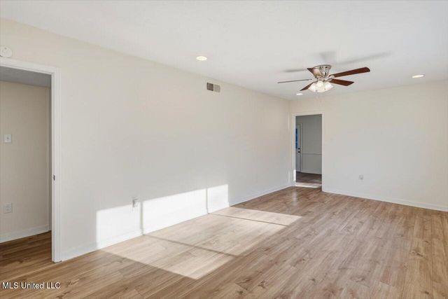 3340 Harle Street, Pearl, MS 39208