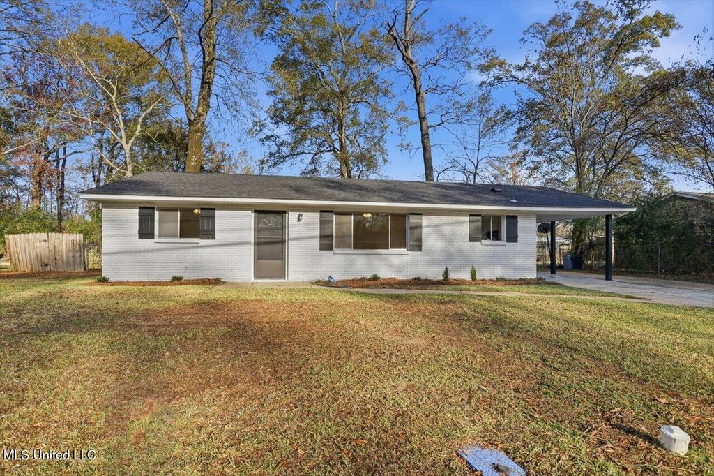 3340 Harle Street, Pearl, MS 39208