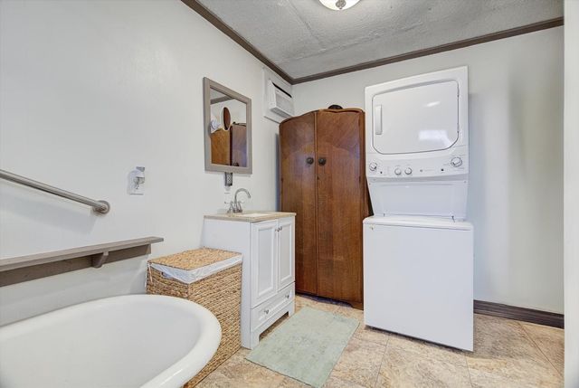 515 Bishop Street, Houston, TX 77009