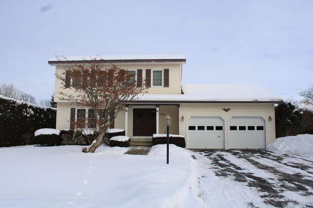 3 Pinewood Drive, Plattsburgh, NY 12901