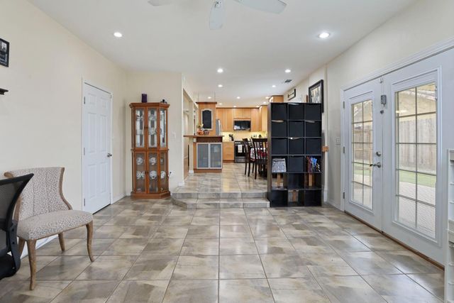 10068 Garnet Ave, Stockton, CA 95212