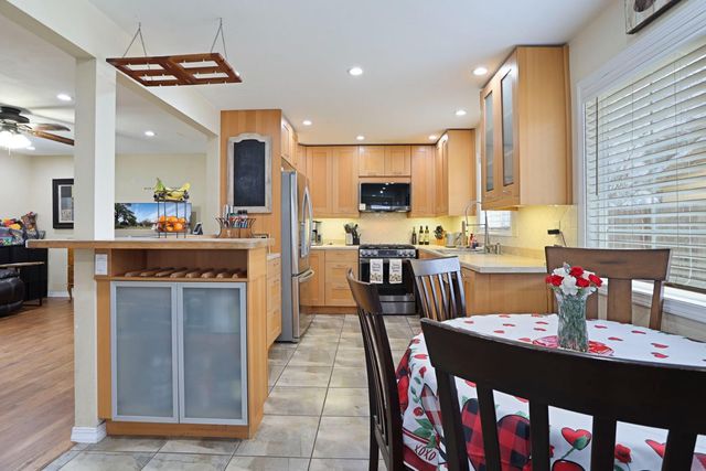 10068 Garnet Ave, Stockton, CA 95212