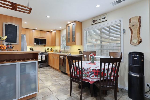 10068 Garnet Ave, Stockton, CA 95212