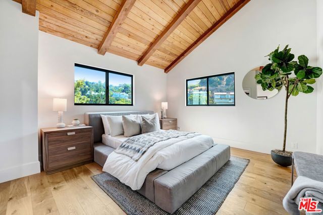 2506 Zorada Drive, Los Angeles, CA 90046